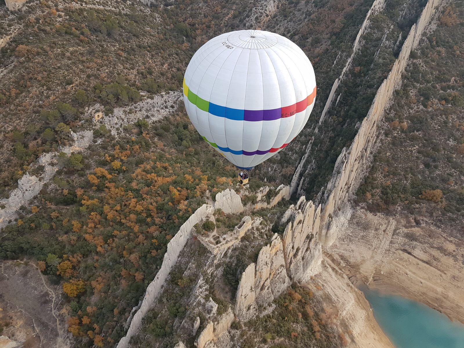 Volar cerca de Barcelona